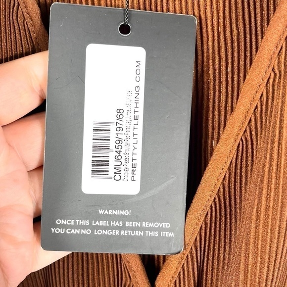 Pretty Little Thing Pleated Shoulder Pad Flared Leg Jumpsuit, Chocolate, Size 2 - Picture 8 of 13